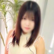 りいな